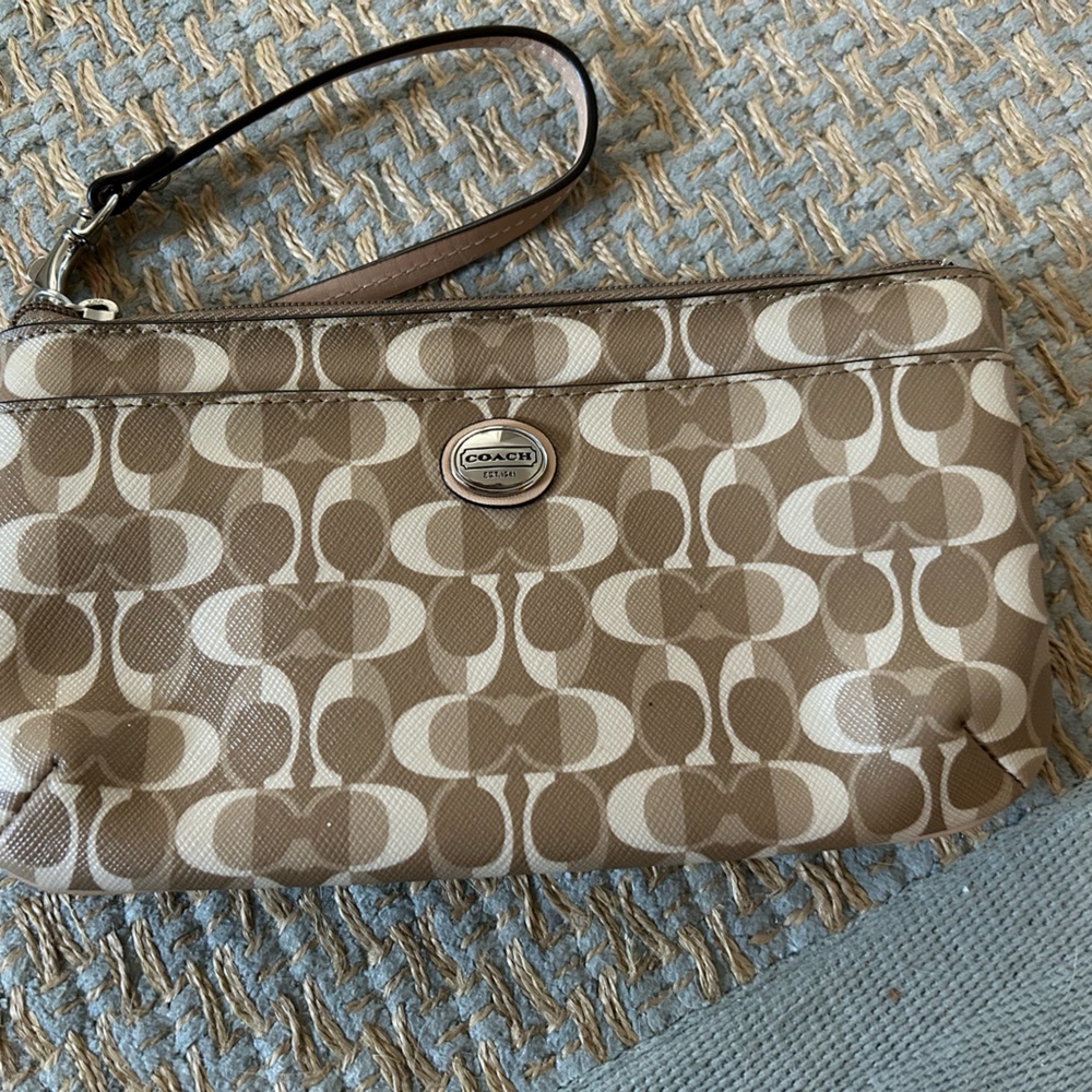 Coach wristlet